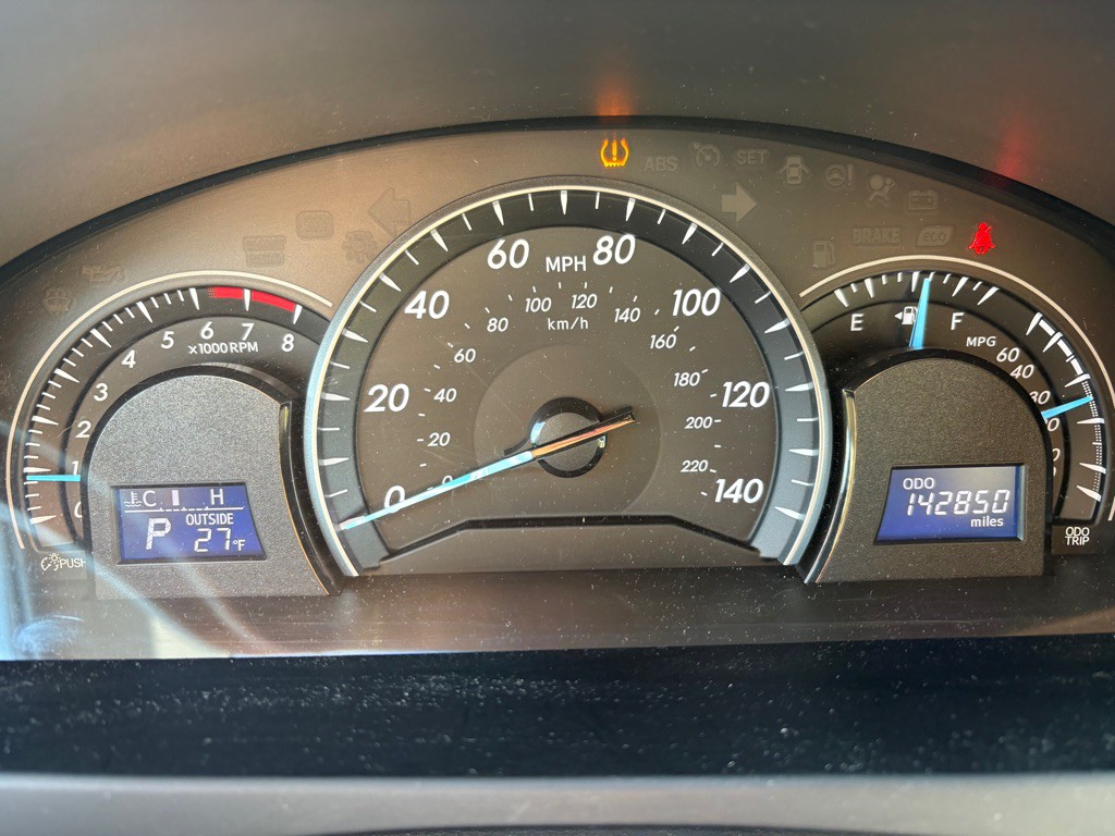 2012 Toyota Camry Image 15