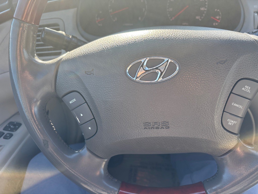 2007 Hyundai Azera Image 13
