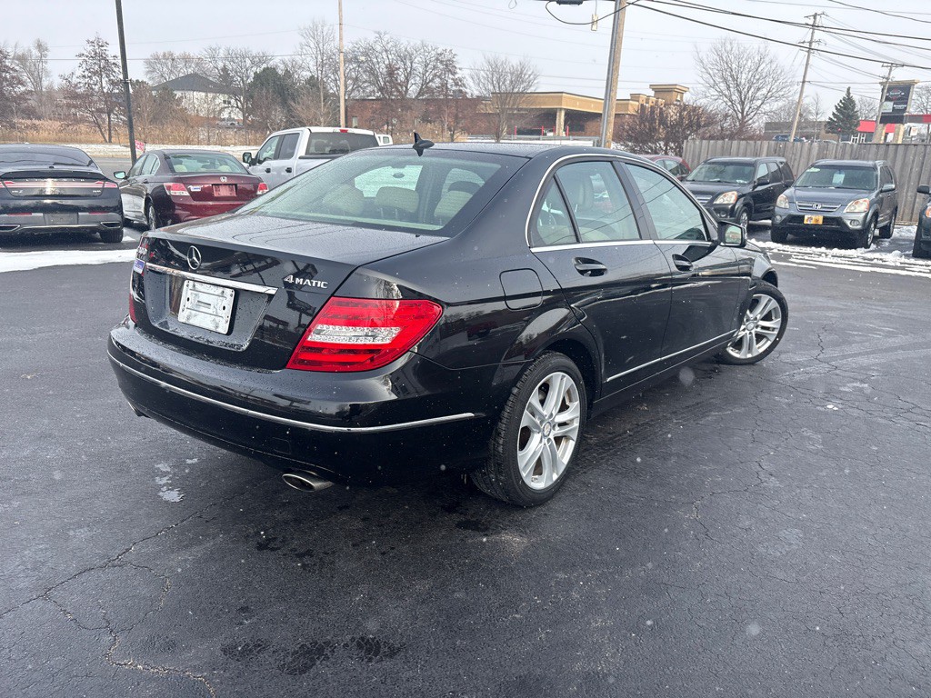 2014 Mercedes-Benz C-Class Image 4