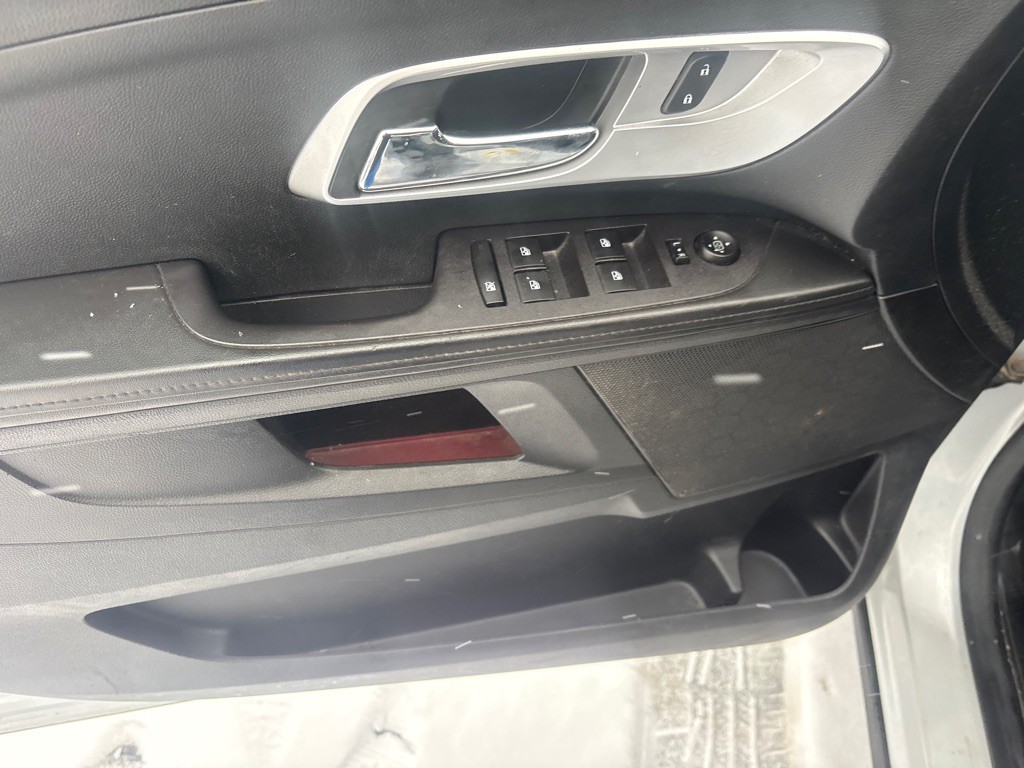 2016 Chevrolet Equinox Image 16