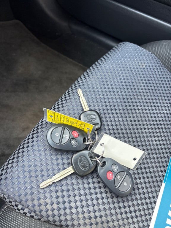 2006 Toyota Camry Image 29