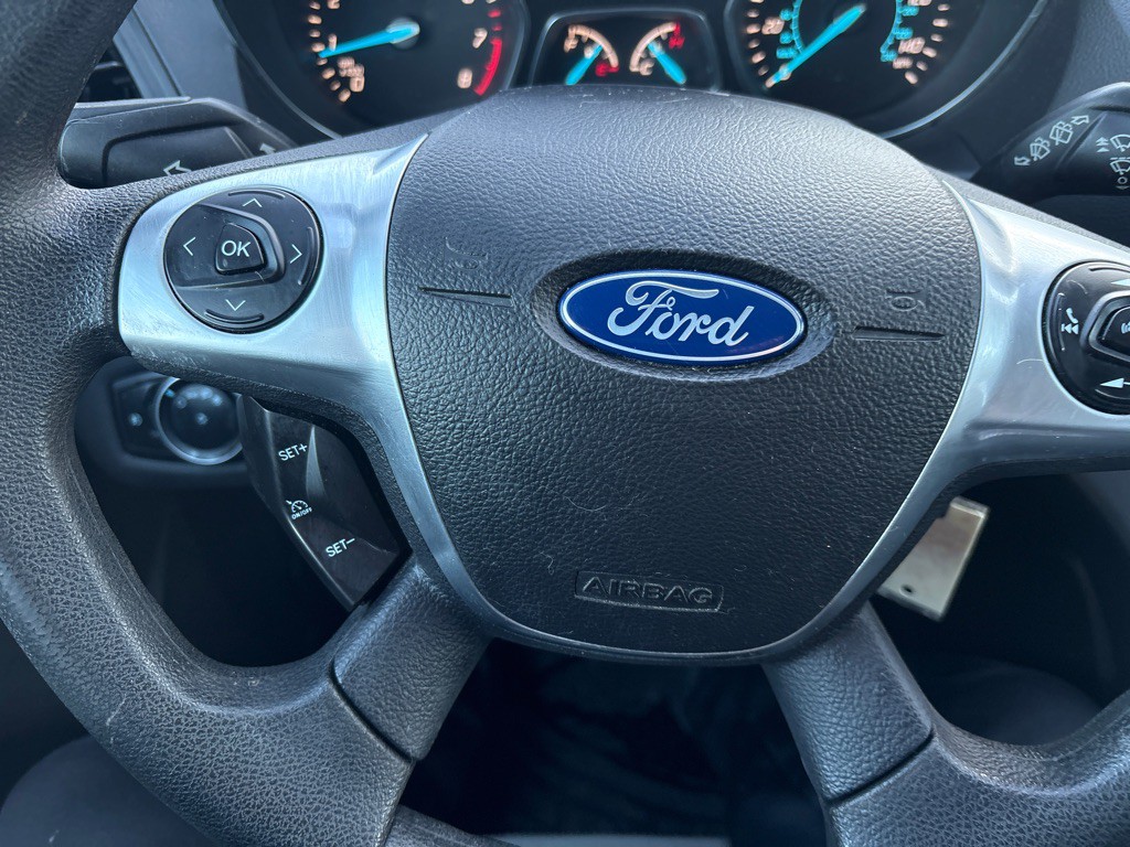 2016 Ford Escape Image 18