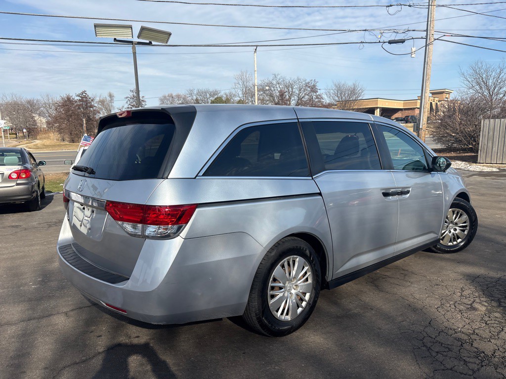 2014 Honda Odyssey Image 4