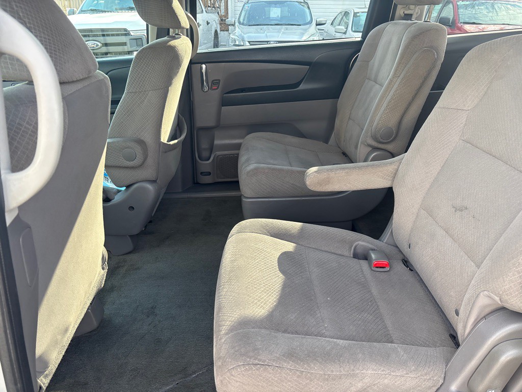 2014 Honda Odyssey Image 12