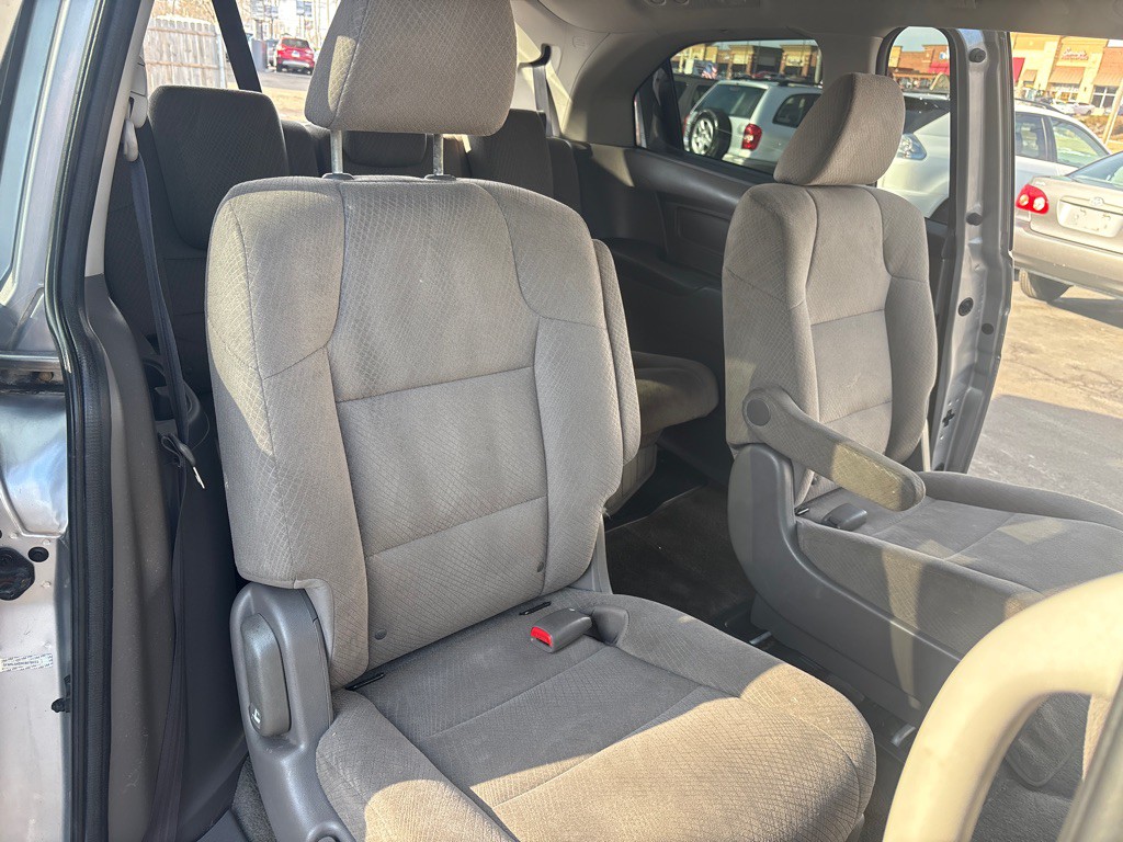 2014 Honda Odyssey Image 14