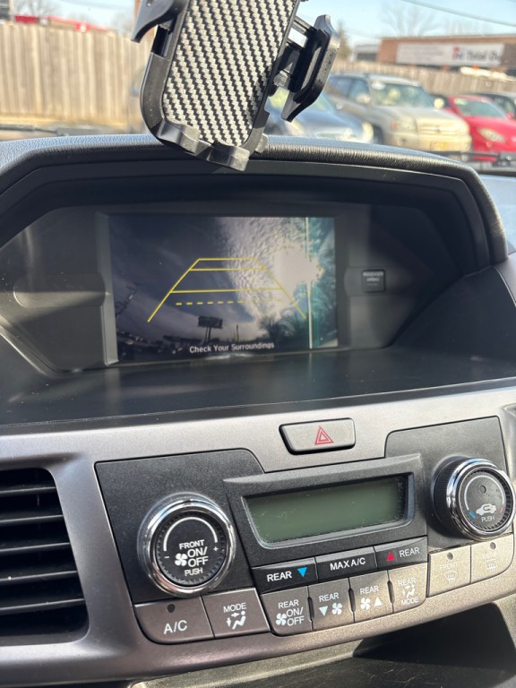 2014 Honda Odyssey Image 22