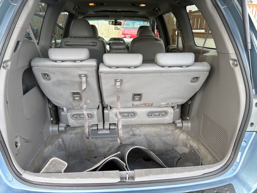 2008 Honda Odyssey Image 9