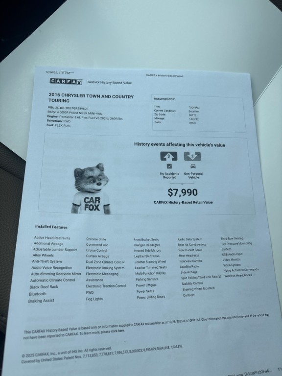 2016 Chrysler Town & Country Image 29