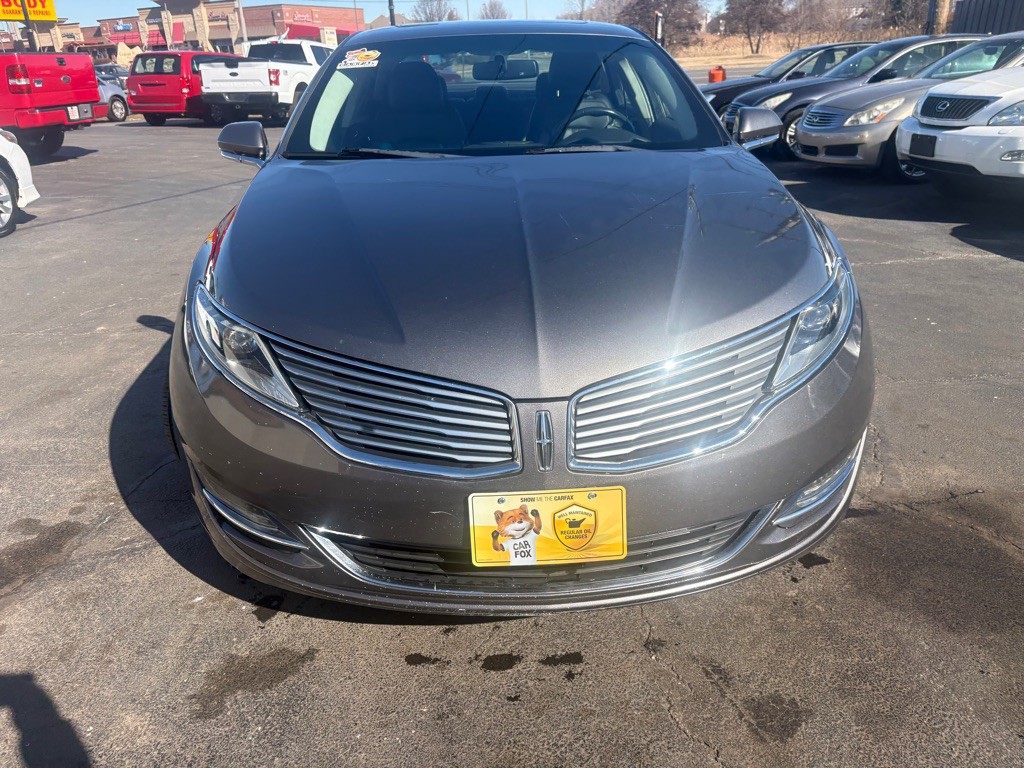 2014 Lincoln MKZ Image 2