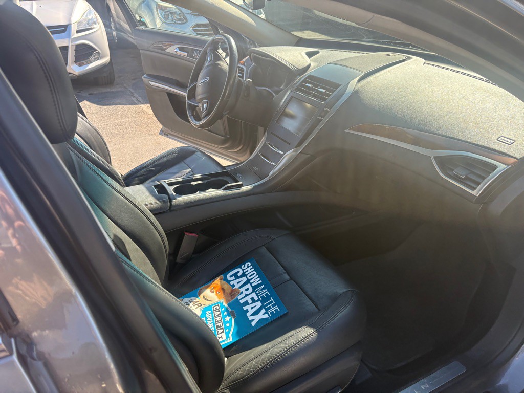 2014 Lincoln MKZ Image 13