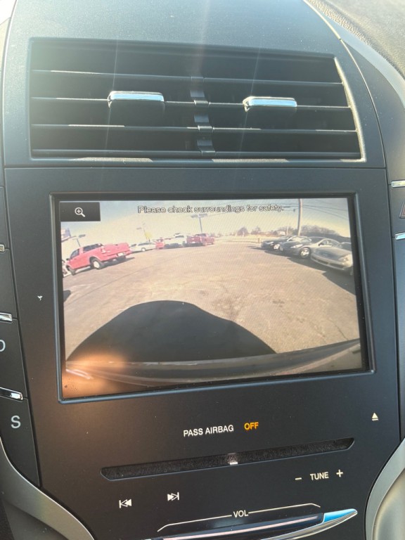 2014 Lincoln MKZ Image 21