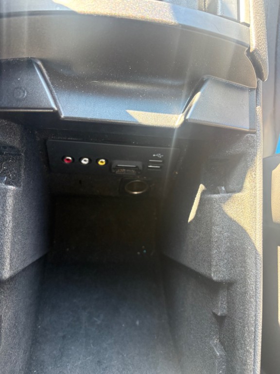 2014 Lincoln MKZ Image 24