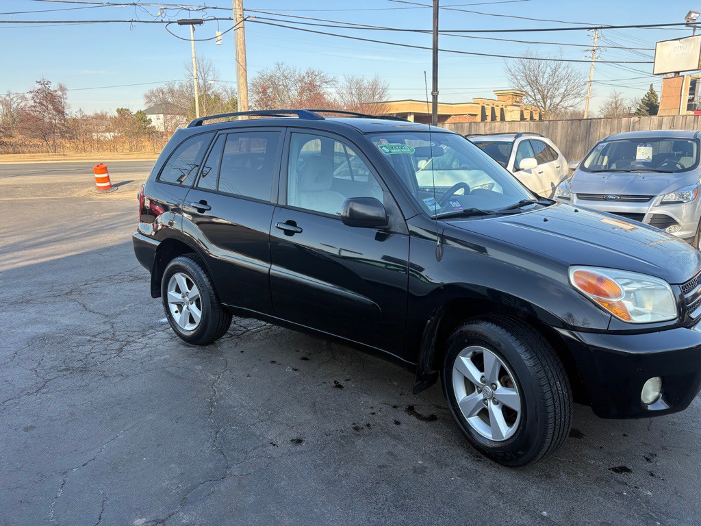 2004 Toyota Rav4 Image 3