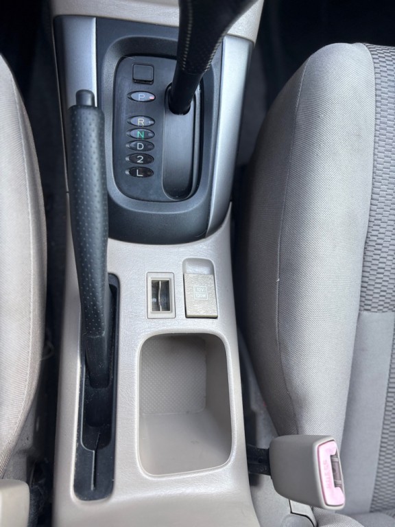 2004 Toyota Rav4 Image 20