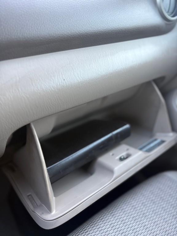 2004 Toyota Rav4 Image 21