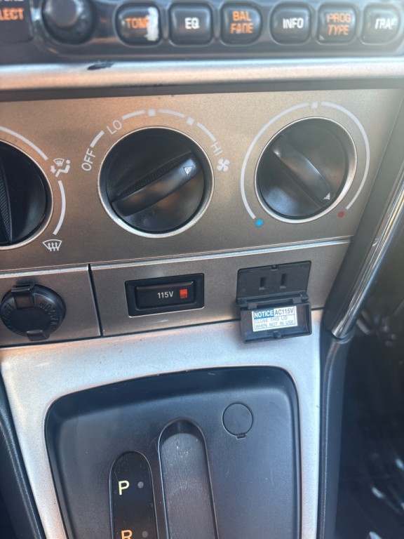 2004 Pontiac Vibe Image 23