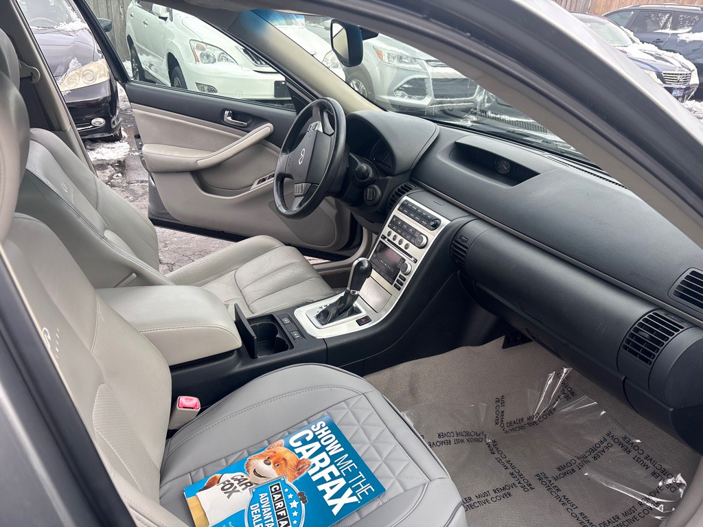 2005 INFINITI G35 Image 15