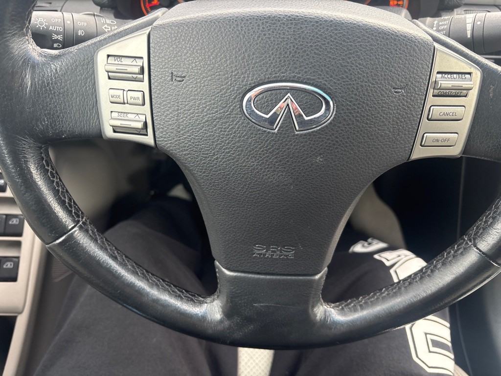 2005 INFINITI G35 Image 20