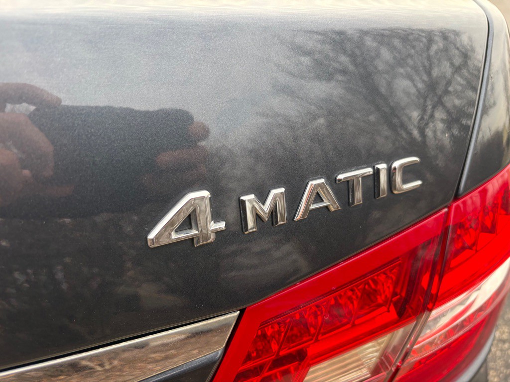 2011 Mercedes-Benz E-Class Image 7