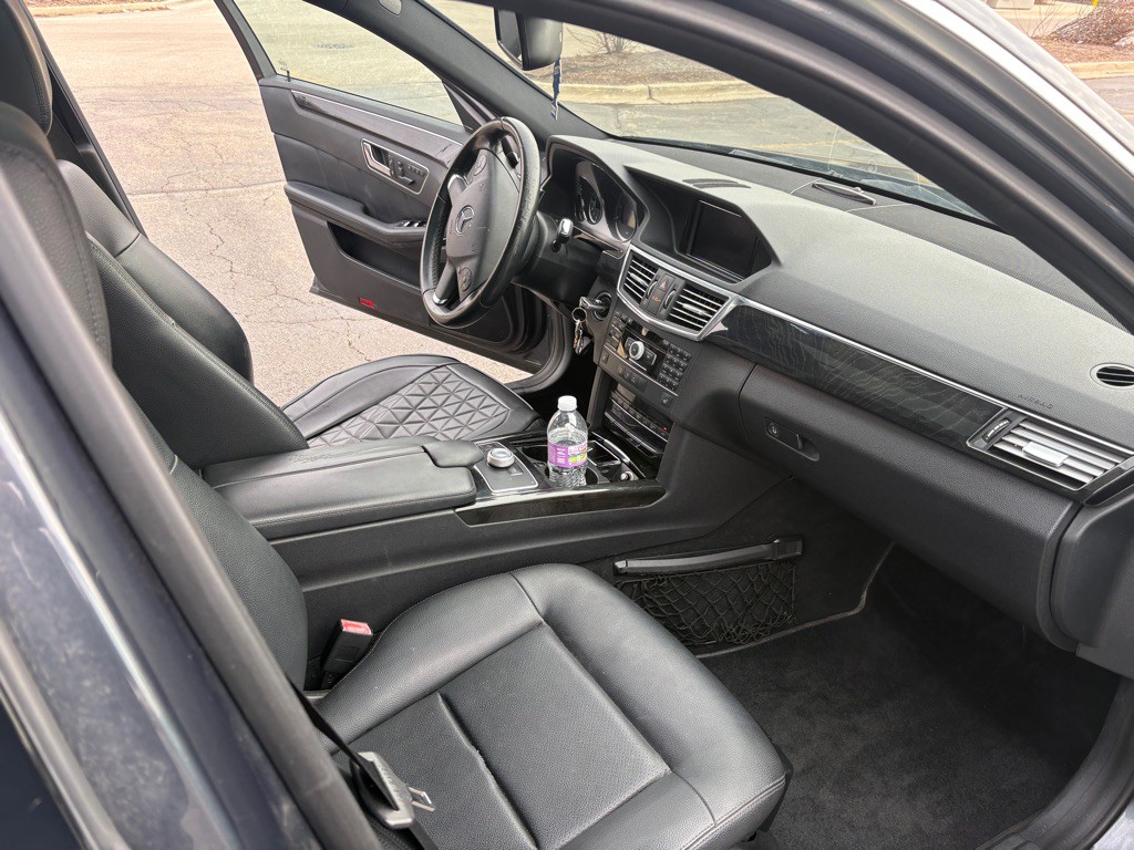 2011 Mercedes-Benz E-Class Image 13