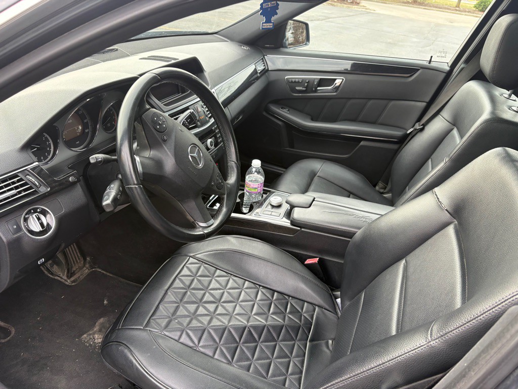 2011 Mercedes-Benz E-Class Image 14