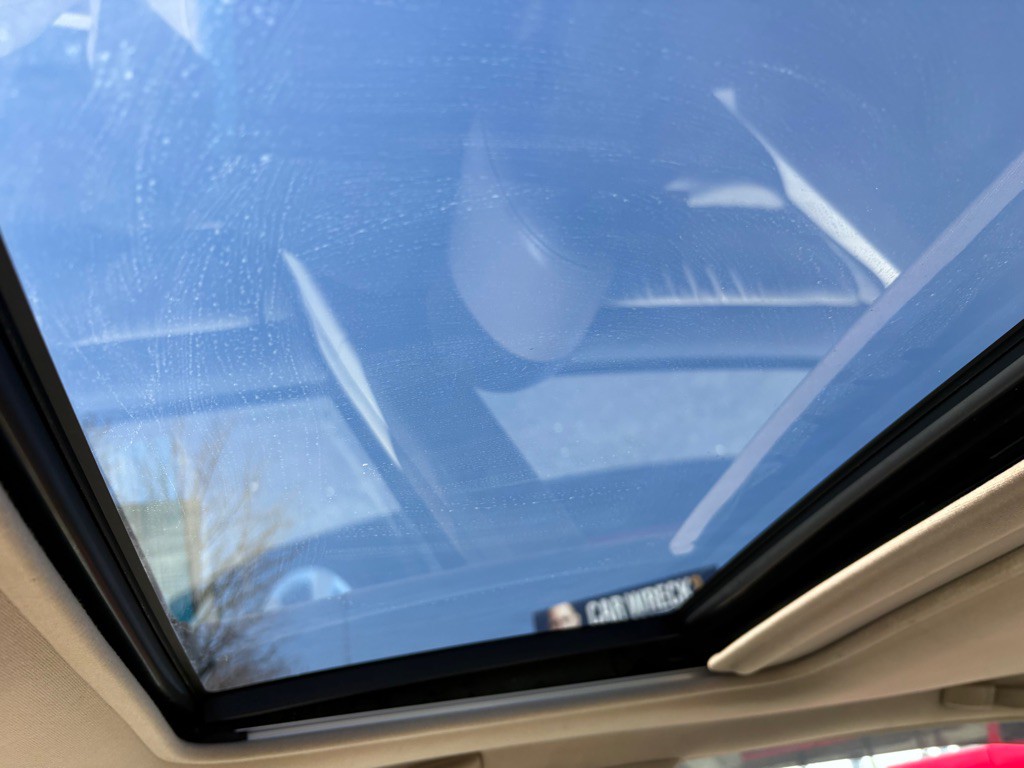 2000 Toyota Avalon Image 17