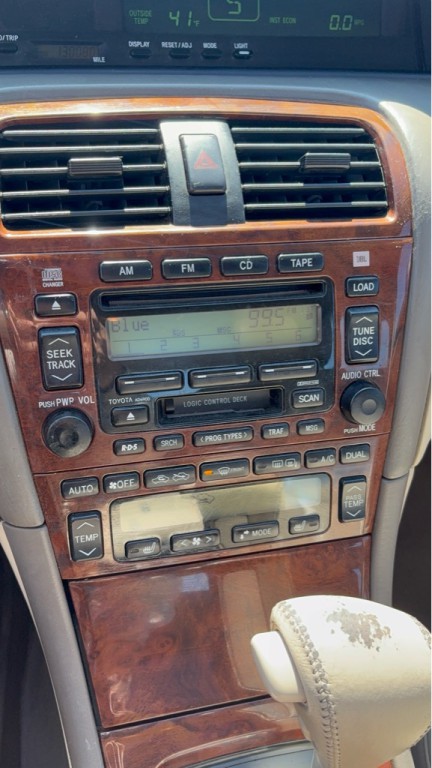 2000 Toyota Avalon Image 21