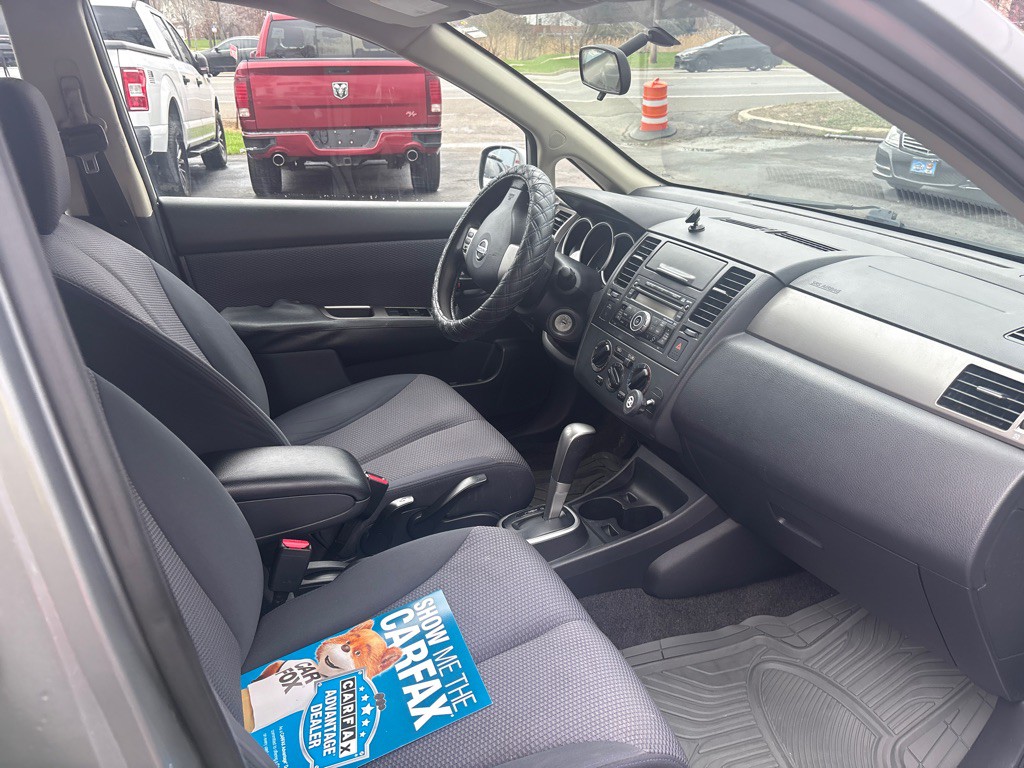 2009 Nissan Versa Image 13