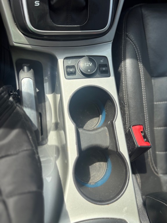 2013 Ford Escape Image 22