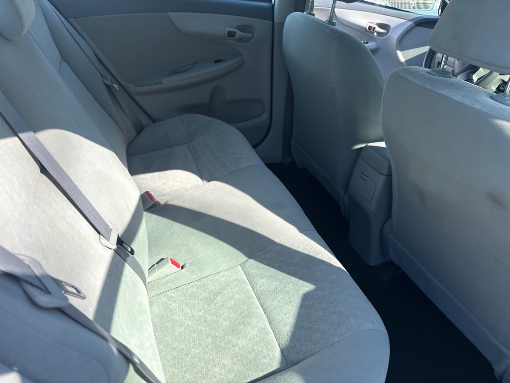 2009 Toyota Corolla Image 9