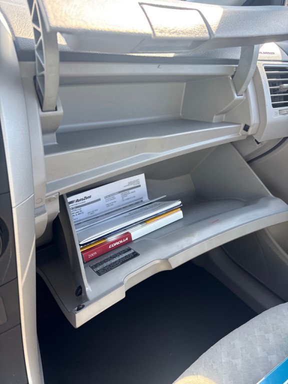 2009 Toyota Corolla Image 18