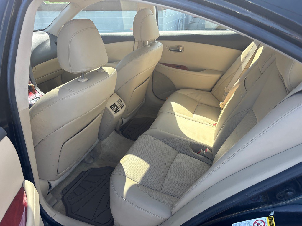 2008 Lexus ES Image 10