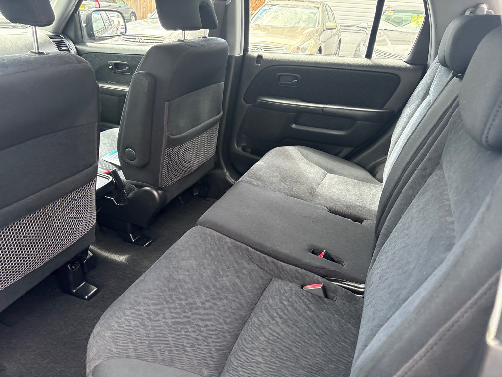 2005 Honda CR-V Image 12