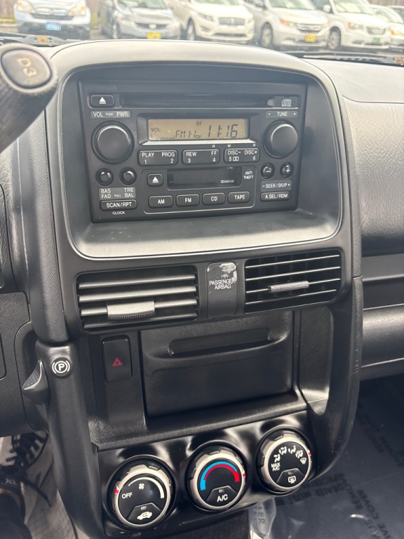 2005 Honda CR-V Image 18