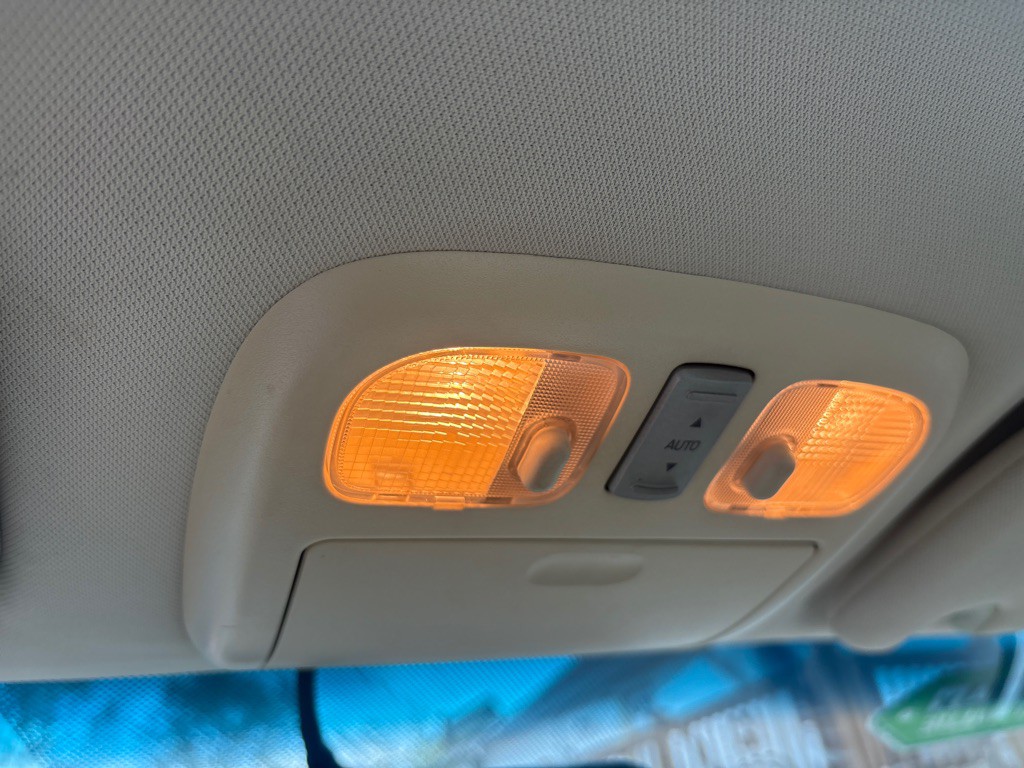 2007 Lincoln MKZ Image 16