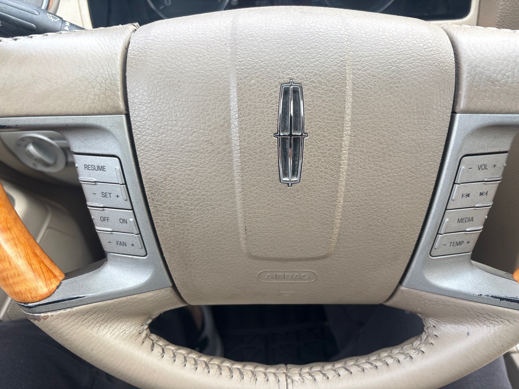 2007 Lincoln MKZ Image 18