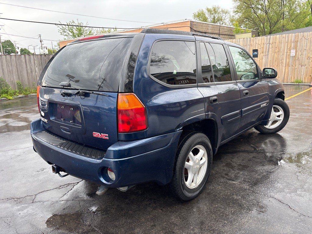 2004 GMC Envoy Image 4