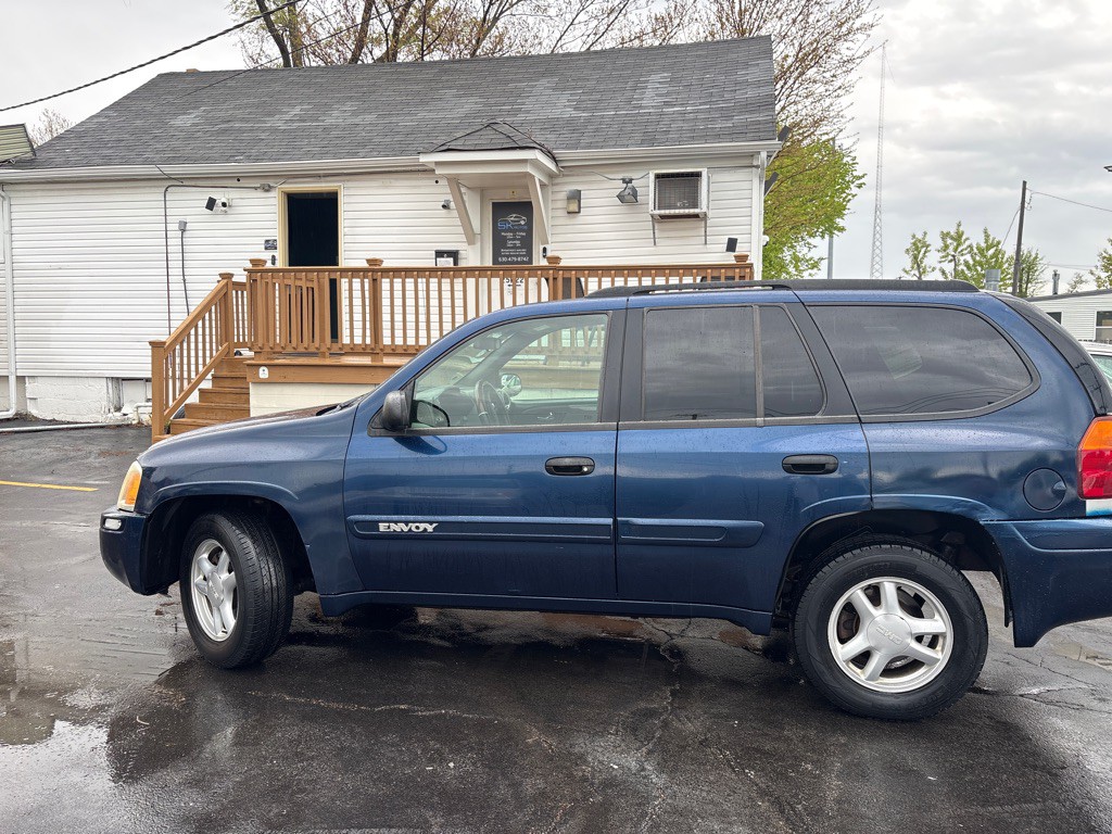 2004 GMC Envoy Image 6