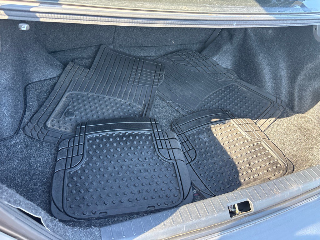 2003 Toyota Corolla Image 8