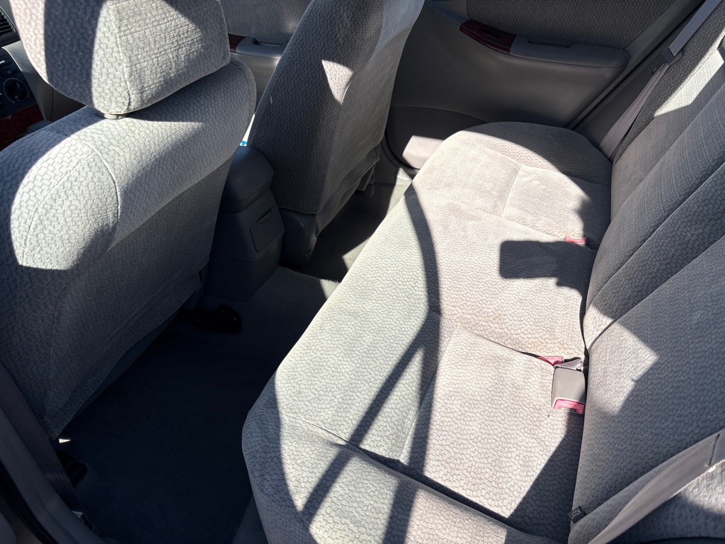 2003 Toyota Corolla Image 9