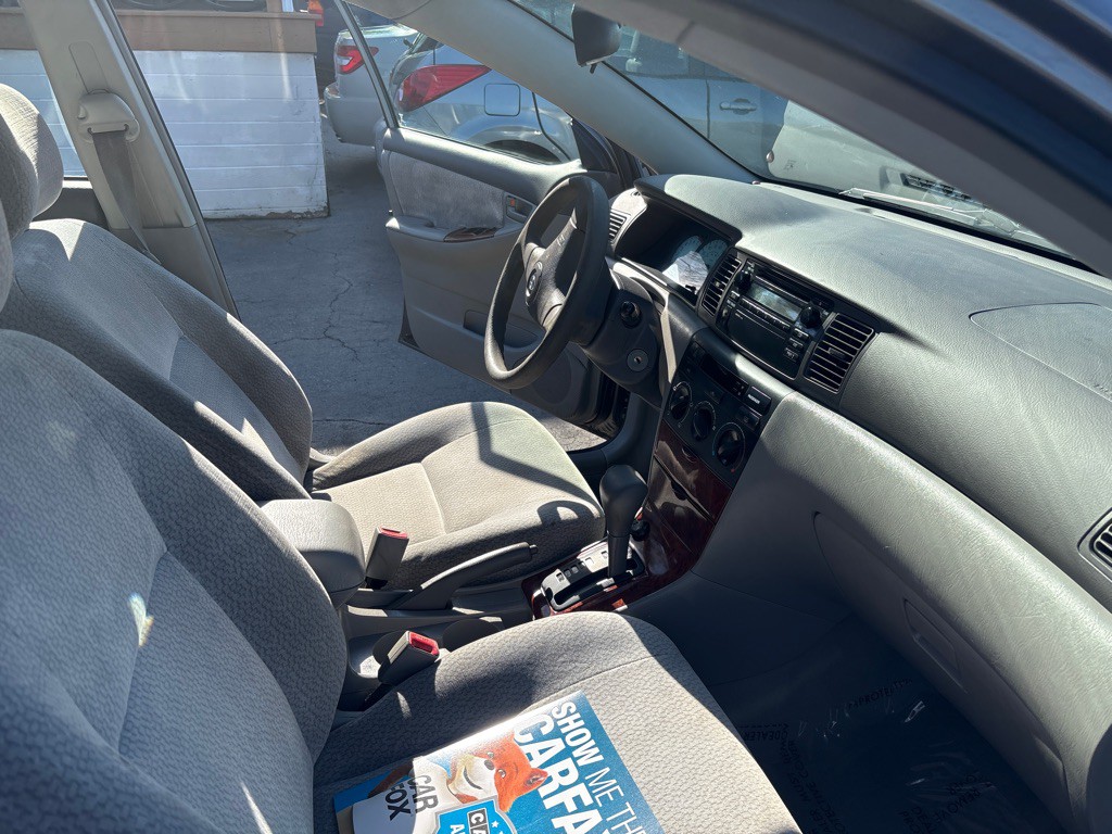 2003 Toyota Corolla Image 11