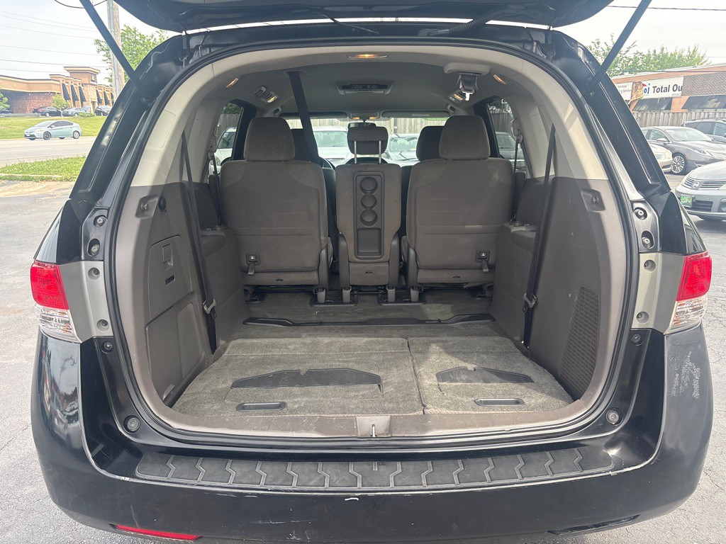 2016 Honda Odyssey Image 10