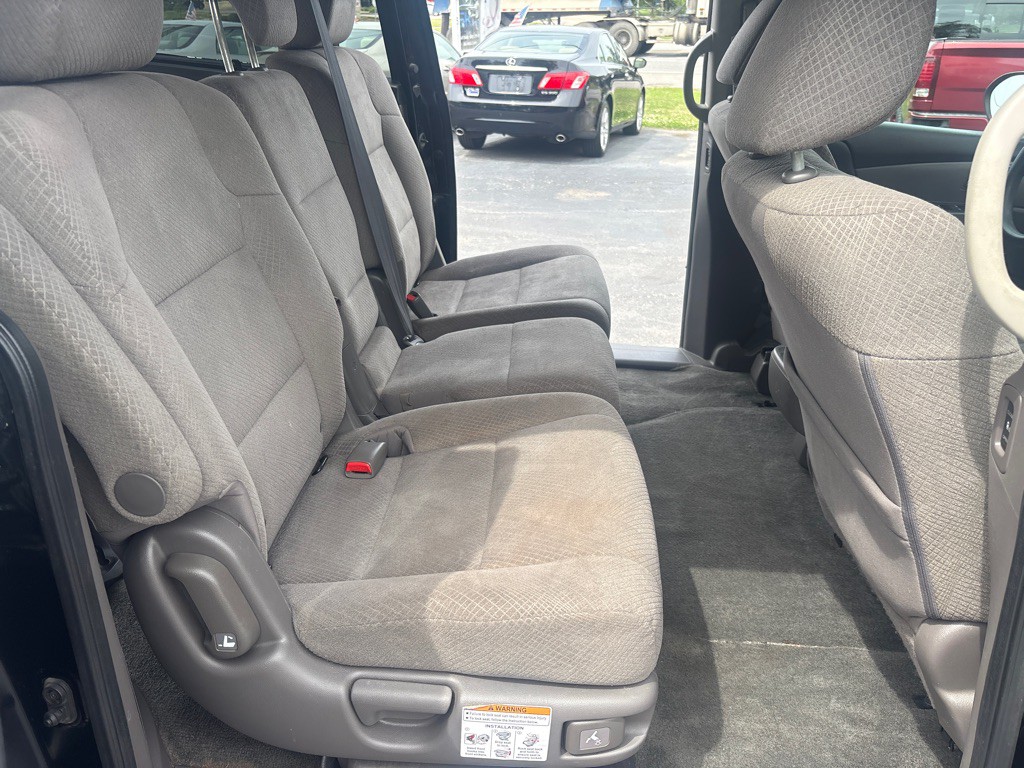 2016 Honda Odyssey Image 12