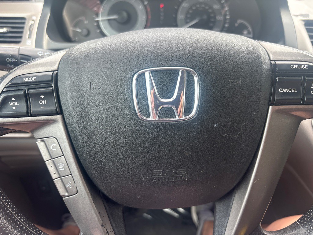 2016 Honda Odyssey Image 20