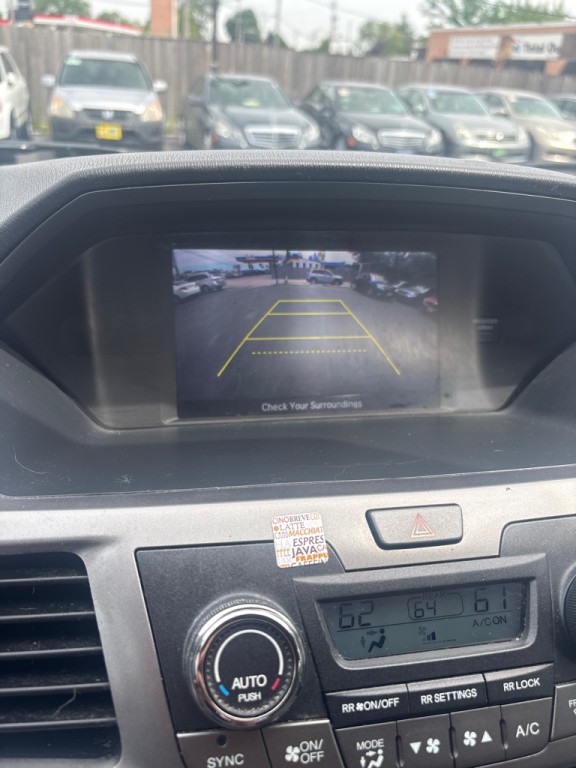 2016 Honda Odyssey Image 24