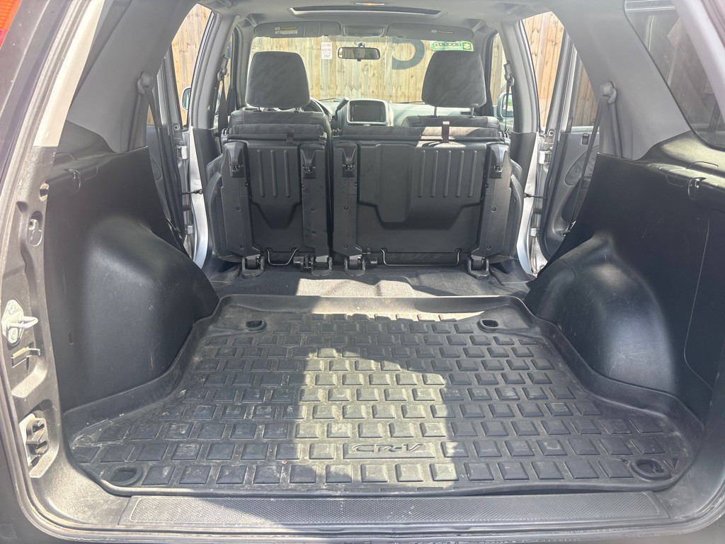 2004 Honda CR-V Image 12