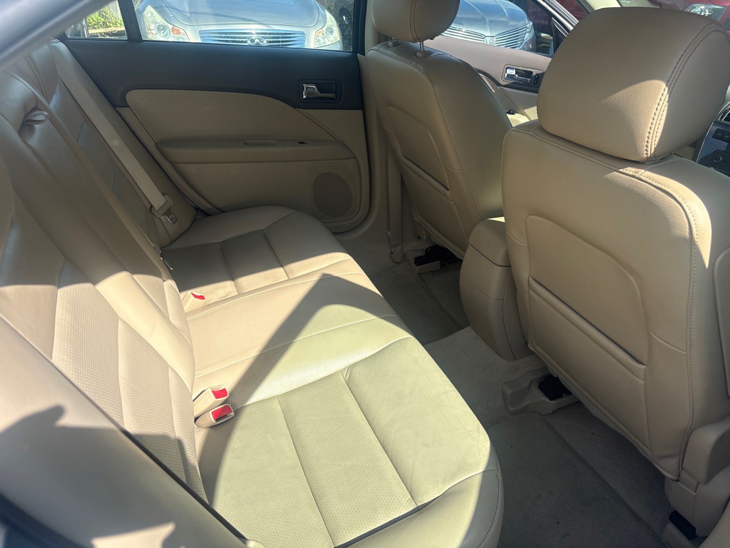 2007 Ford Fusion Image 11