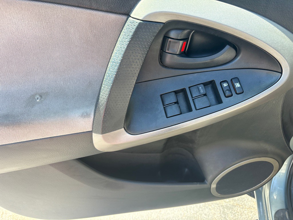 2008 Toyota Rav4 Image 15