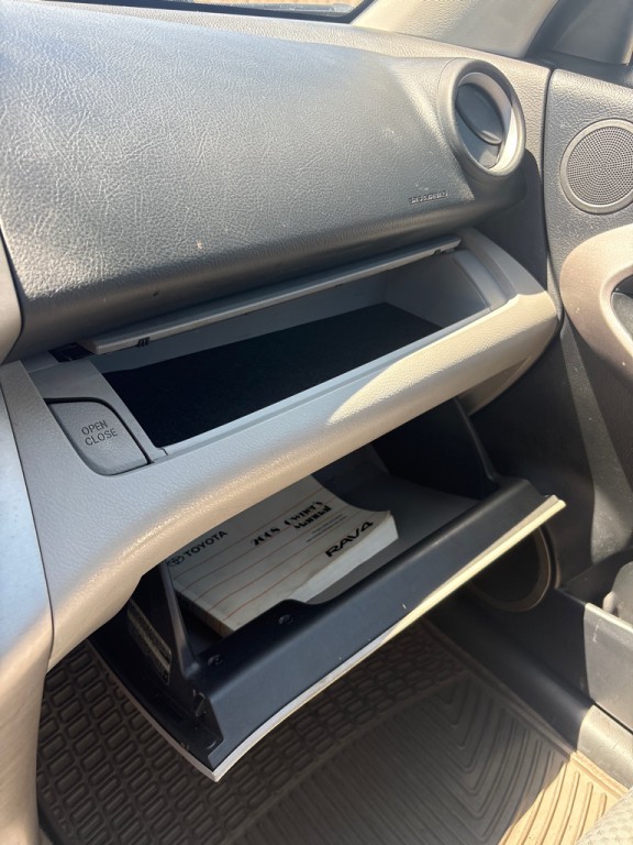 2008 Toyota Rav4 Image 21