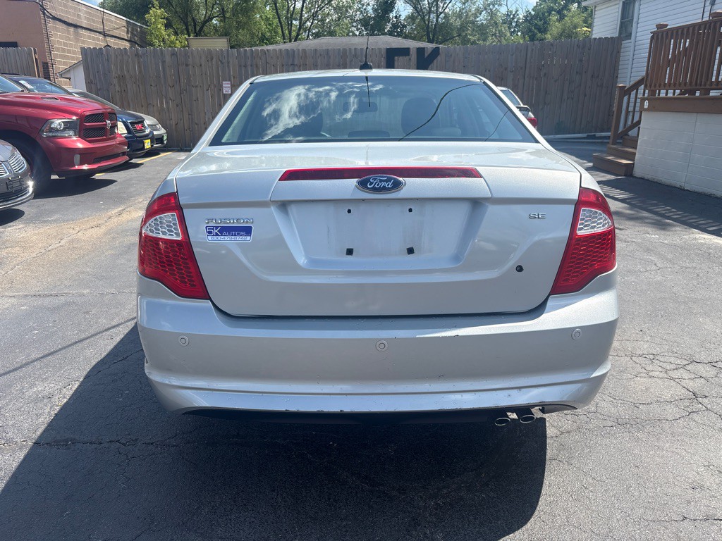 2010 Ford Fusion Image 4